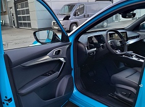 MG One LUX CVT FWD колір Blue-Black roof
