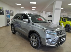 SUZUKI Vitara комплектація GL+, бензиновий 1.4L BOOSTERJET 48V SHVS м'який гібрид (Mild hybrid), 2WD (передній привід)/ 4WD (повний привід), 6AT (автоматична трансмісія), колір ZCD