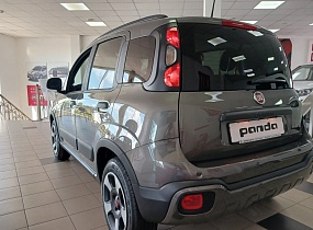 FIAT PANDA CROSS MY2023 Код версії (319-1TH-6) MILD HYBRID бензиновий гібридний 1.0 GSE /70к.с. Механічна 6-ступенева КПП