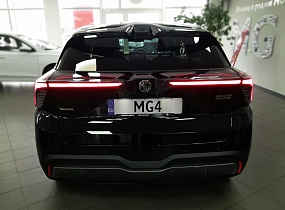 MG 4 EV Lux Black (салон Gray)
