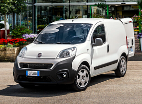 Fiat Fiorino Cargo MY2023 (Код версії 225-3LB-1) Benzina 1.4/77к.с.  механічна 5-ступенева КПП