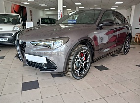 Alfa Romeo Stelvio MY2024 (Код версії 630.1AN.5) Бензин 2.0/280к.с. 4x4 (автоматична 8-ступенева)