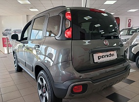 FIAT PANDA CROSS MY2023 Код версії (319-1TH-6) MILD HYBRID бензиновий гібридний 1.0 GSE /70к.с. Механічна 6-ступенева КПП