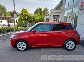 Suzuki Swift комплектація GL+, бензиновий гібрид 1.2л SHVS (12V-ISG, 3Ah), 83 к.с, 2WD (передній привід), CVT (безступенева трансмісія), колір ZWP - Червоний перламутровий металік