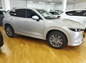 Mazda CX-5 комплектація Style, Skyactiv-G-2,0 (бензин 150 к.с.), 4WD (повний привід), 6AT (автоматична трансмісія), колір 47S Platinum Quartz