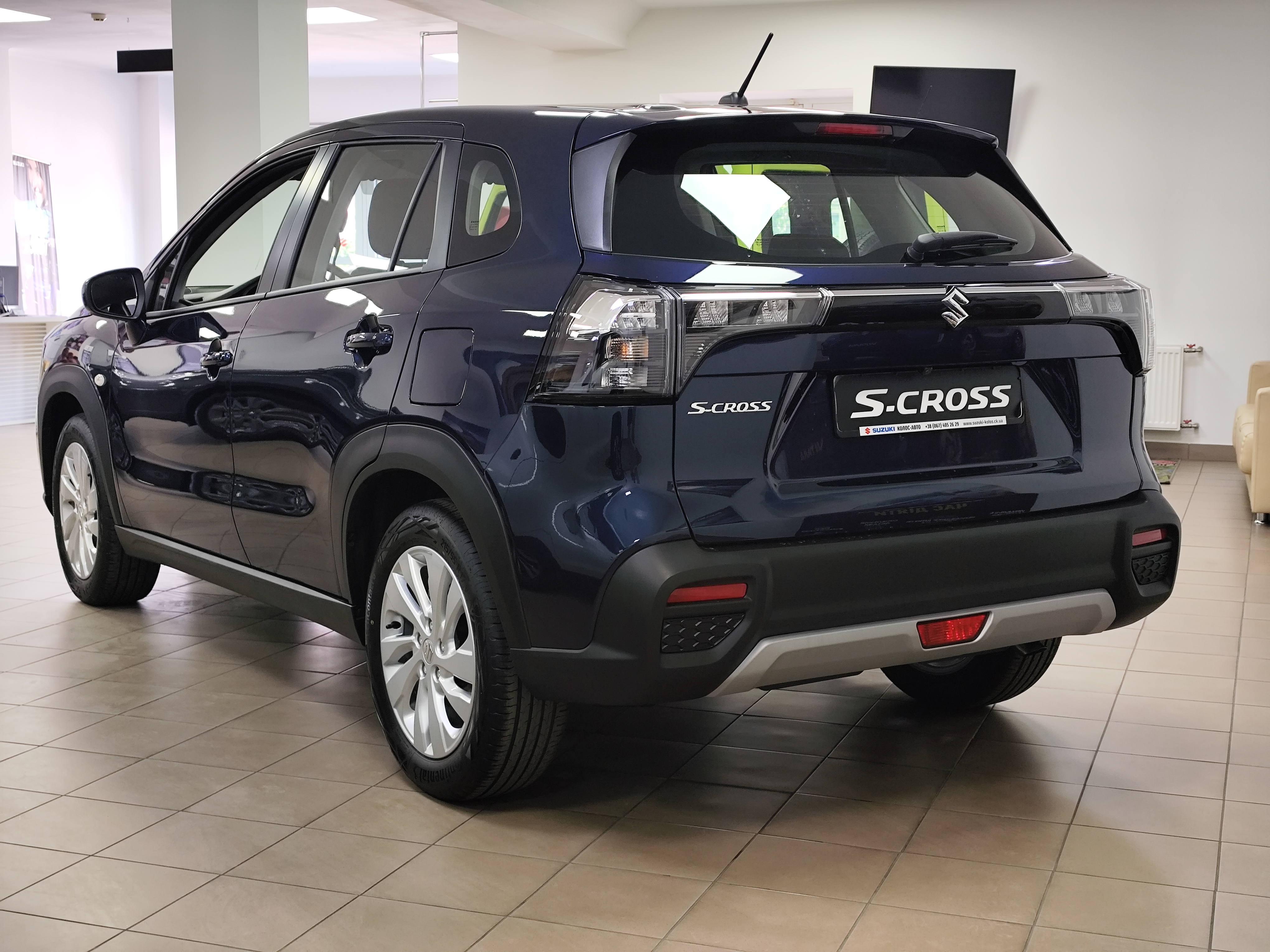 Suzuki S-CROSS 2025 року в комплектації GL - Зображення 5