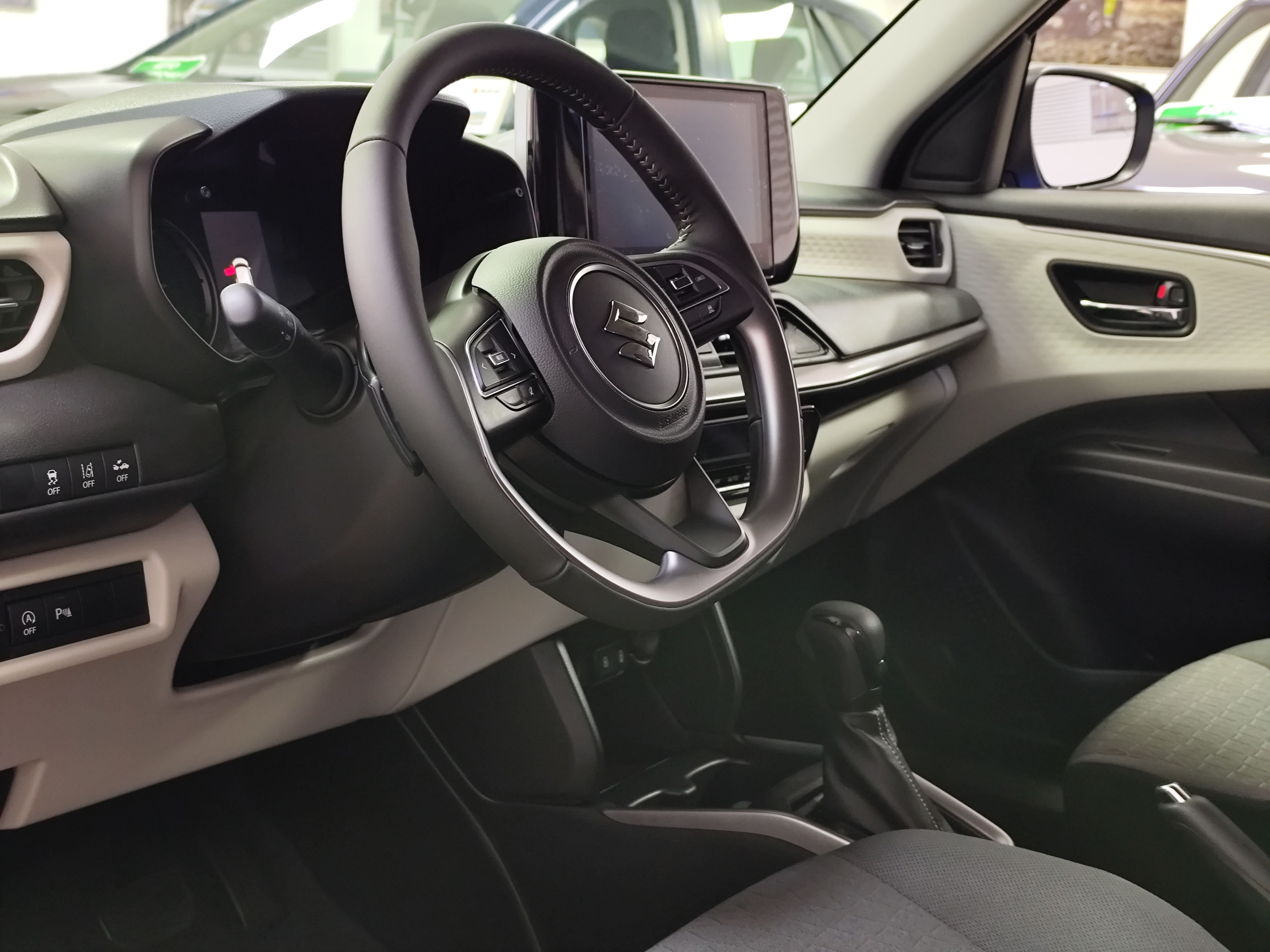 Suzuki SWIFT 2025 в комплектації GLX - Зображення 7