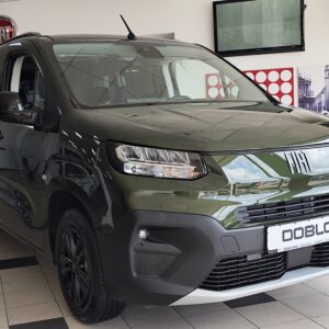 Новий Fiat Doblo Combi 2025 з автосалона