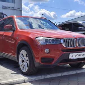 Автомобіль з пробігом BMW 2016 року