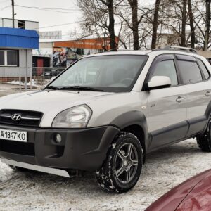 Ghrfn fdnjvj,skz Орендувати Hyundai Tucson. Подобова оренда авто