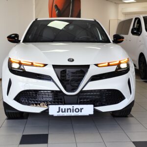Офіційний Alfa Romeo Junior з дилерського салону в Черкасах
