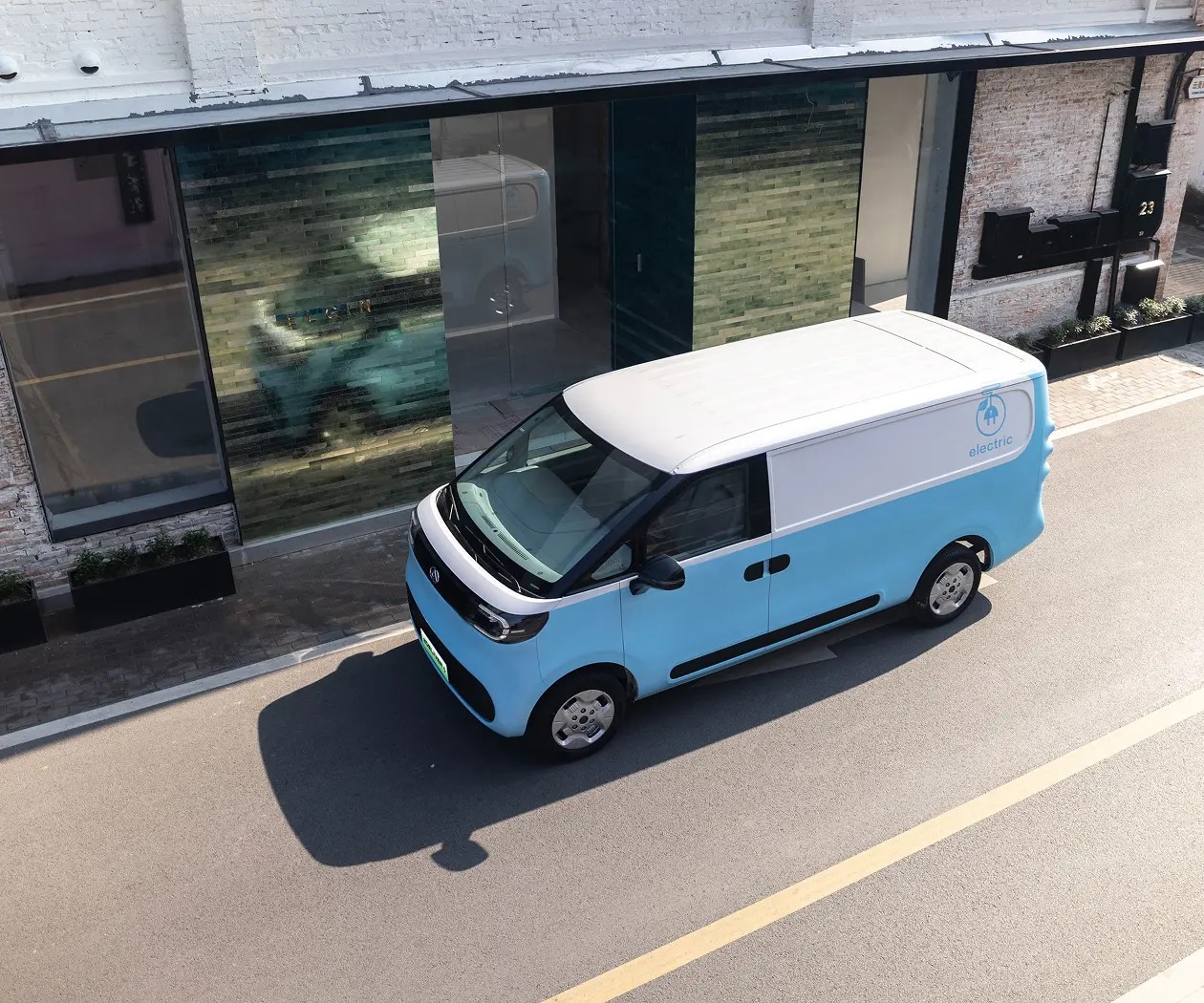 Замовити Maxus eDeliver 5