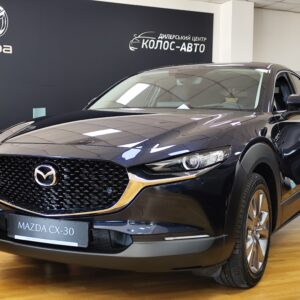 В наявності CX-30