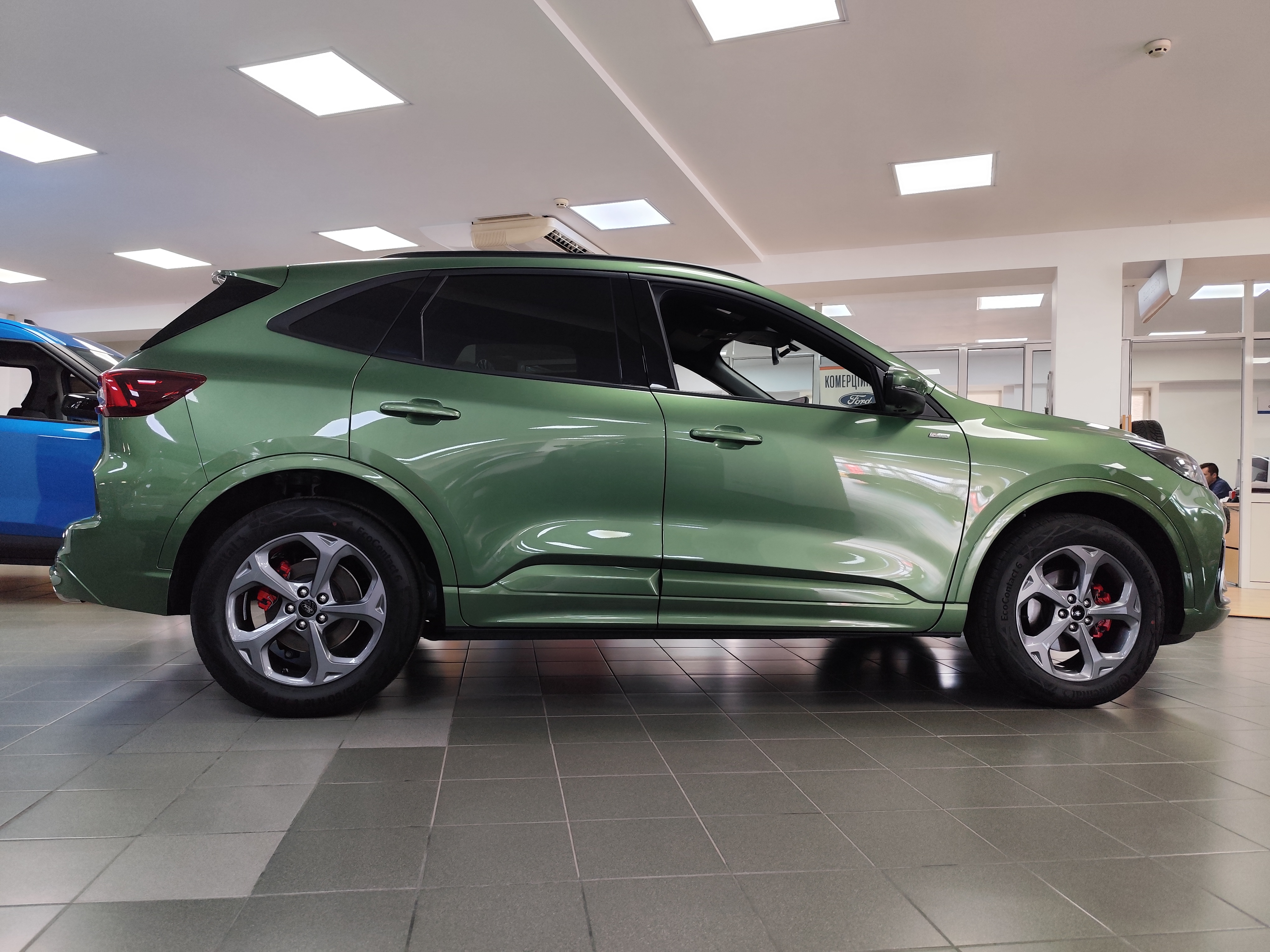 Кросовер Ford Kuga ST-Line X - Зображення 4