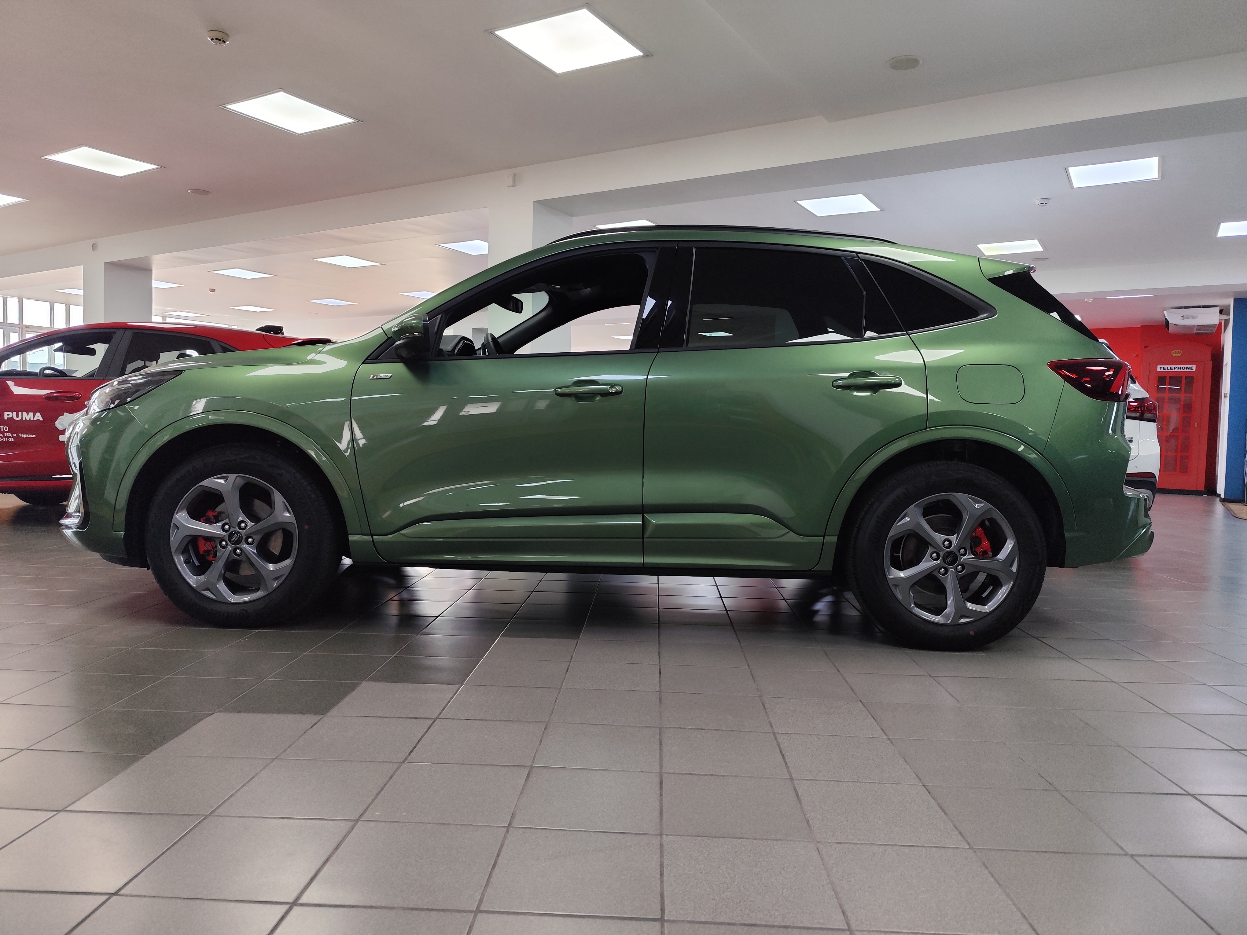 Кросовер Ford Kuga ST-Line X - Зображення 5
