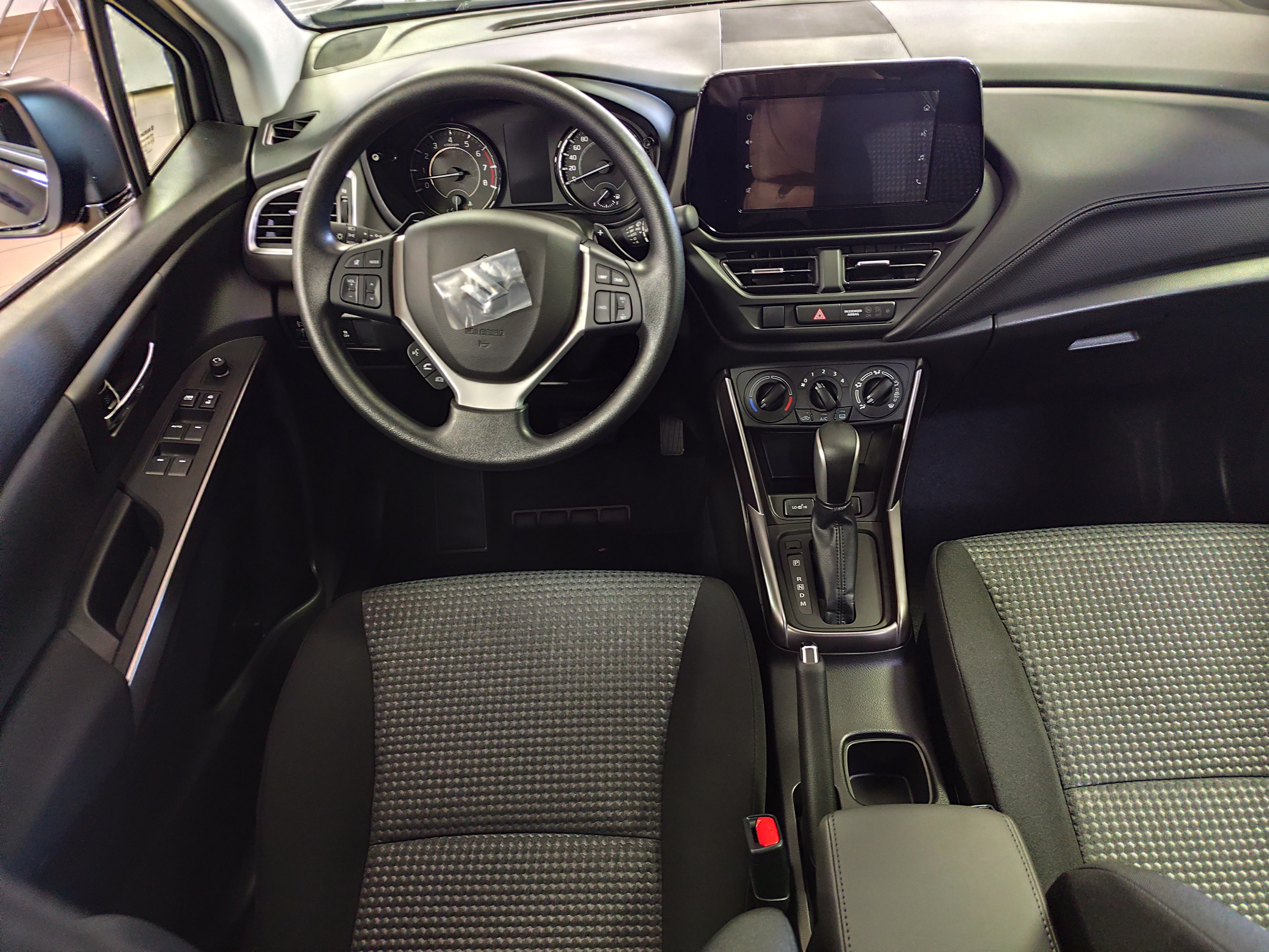 Suzuki S-CROSS 2026, комплектація GL - Зображення 8